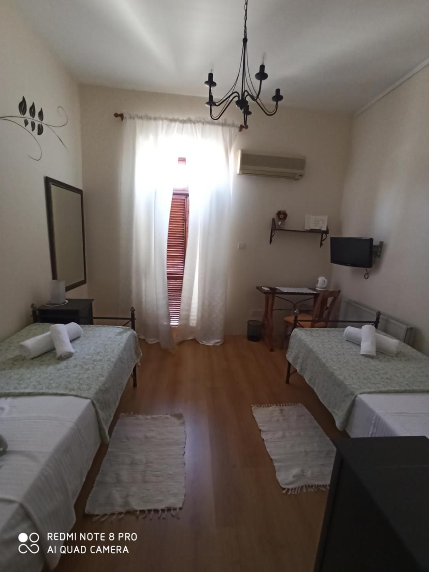 Lefkara Hotel Bagian luar foto