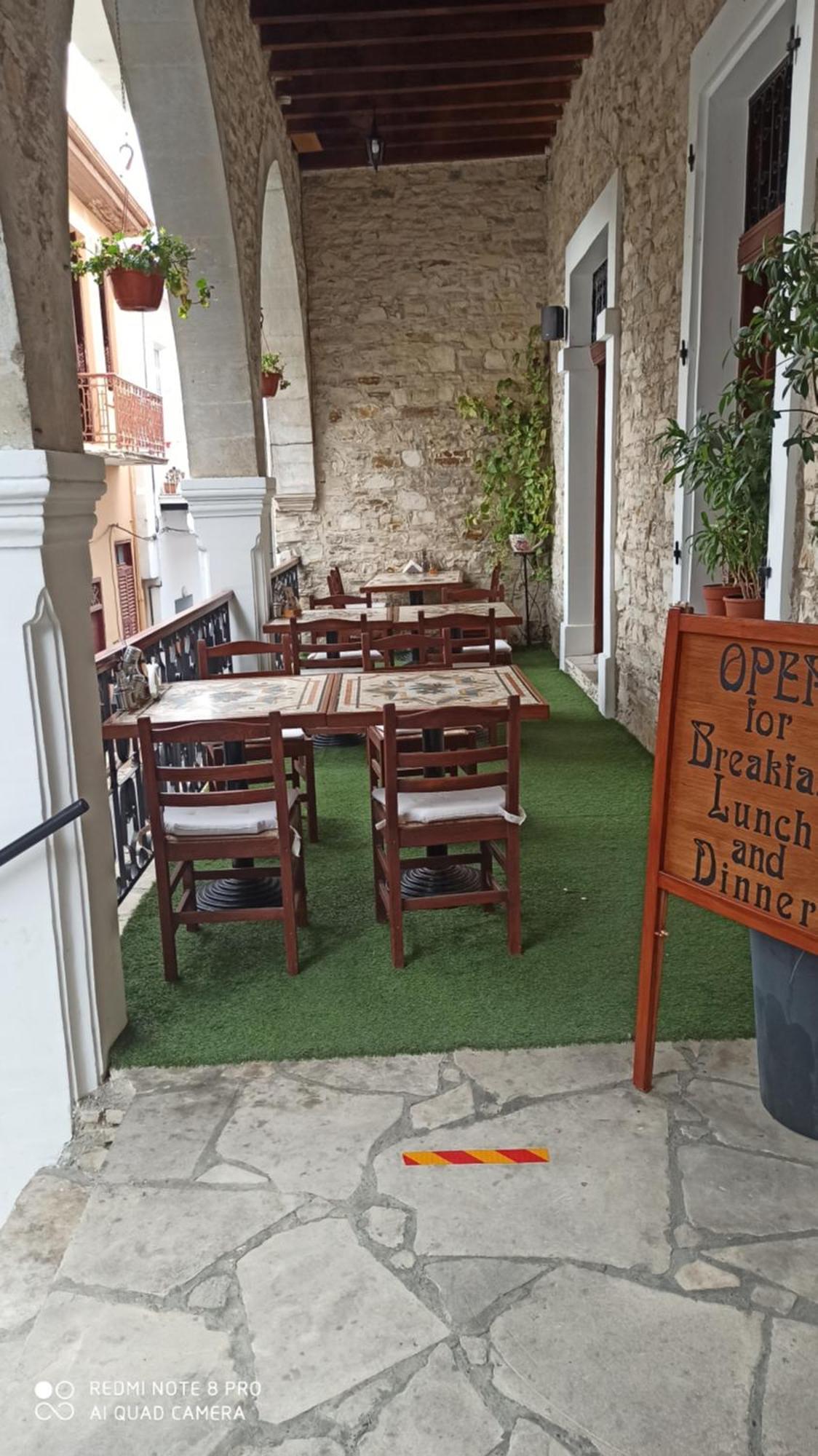 Lefkara Hotel Bagian luar foto